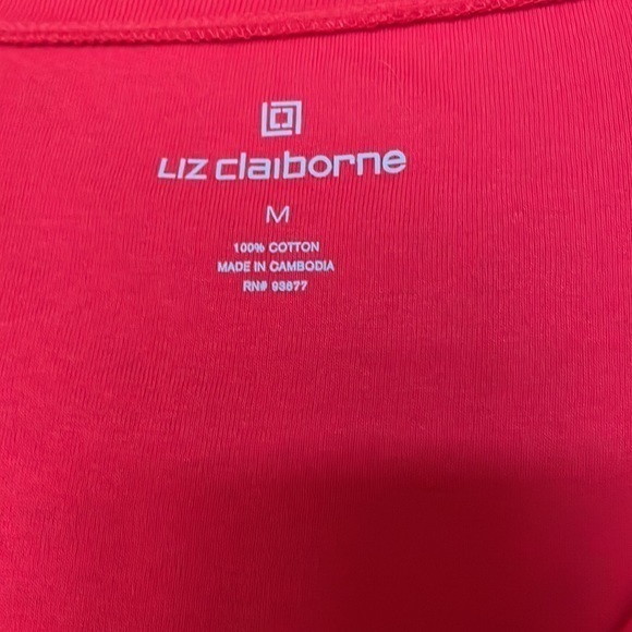Liz‎ Claiborne NWT Cotton V-Neck Women’s Tee Size Medium red - Picture 3 of 4
